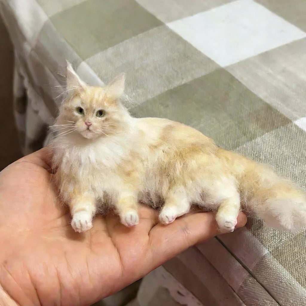 Custom Wool Felt Pet Portraits-Mini Full Body Figurine(7 -10 cm)