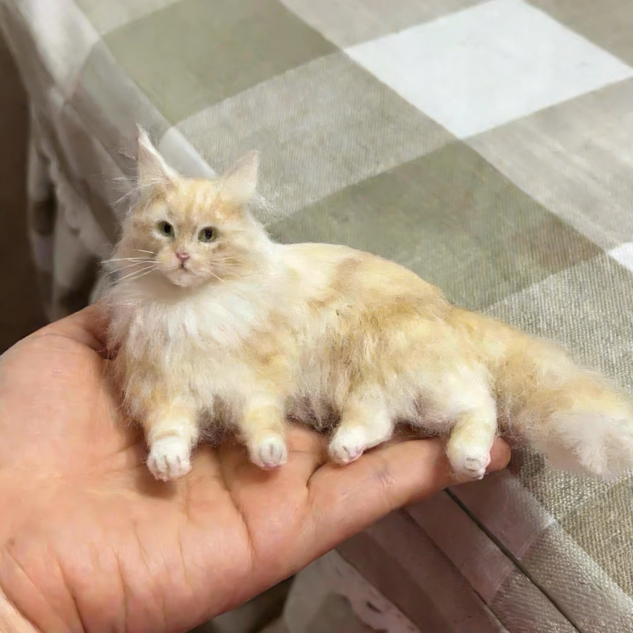 Custom Wool Felt Pet Portraits-Mini Full Body Figurine(7 -10 cm)