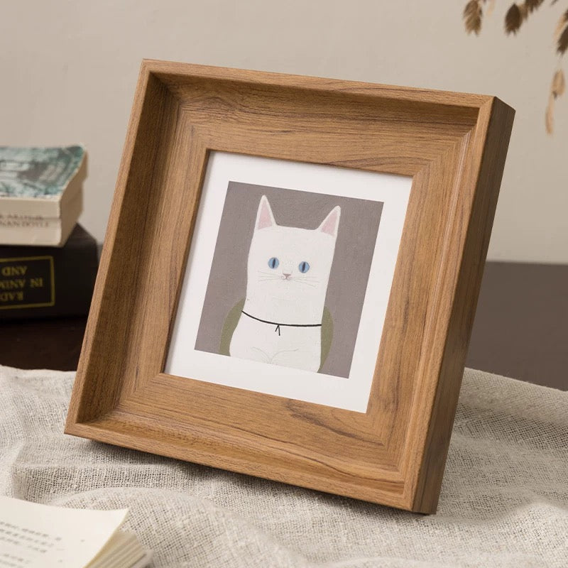 Magnetic photo frame